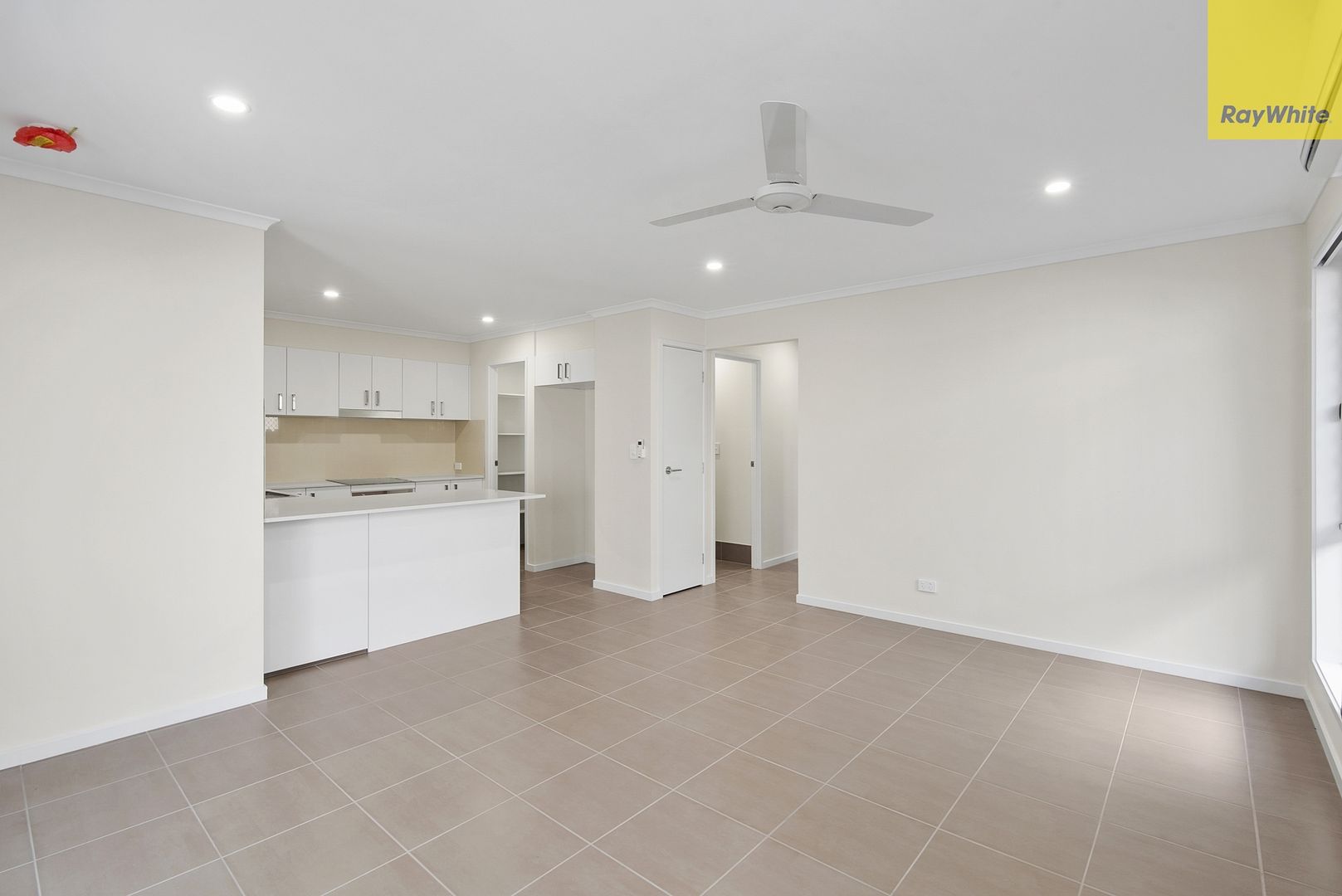 1/10 Weyba Street, Morayfield QLD 4506, Image 1