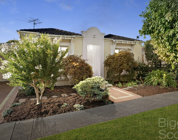 22 Saxby Road, Glen Iris VIC 3146