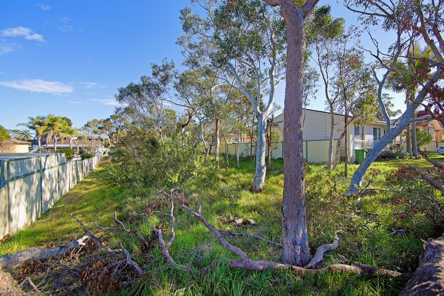 92 Wandewoi Avenue, SAN REMO NSW 2262, Image 0