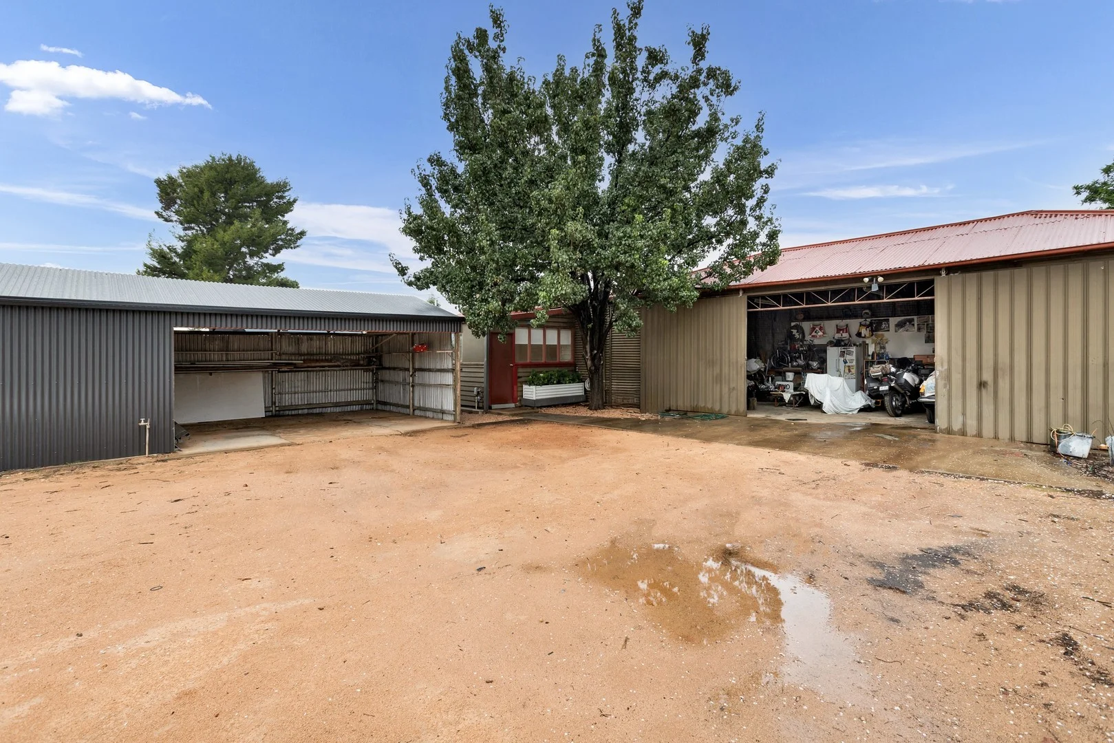 Primary image of 1092 Karadoc Avenue, Irymple VIC 3498