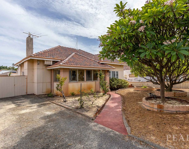 121 Rosebery Street, Bedford WA 6052