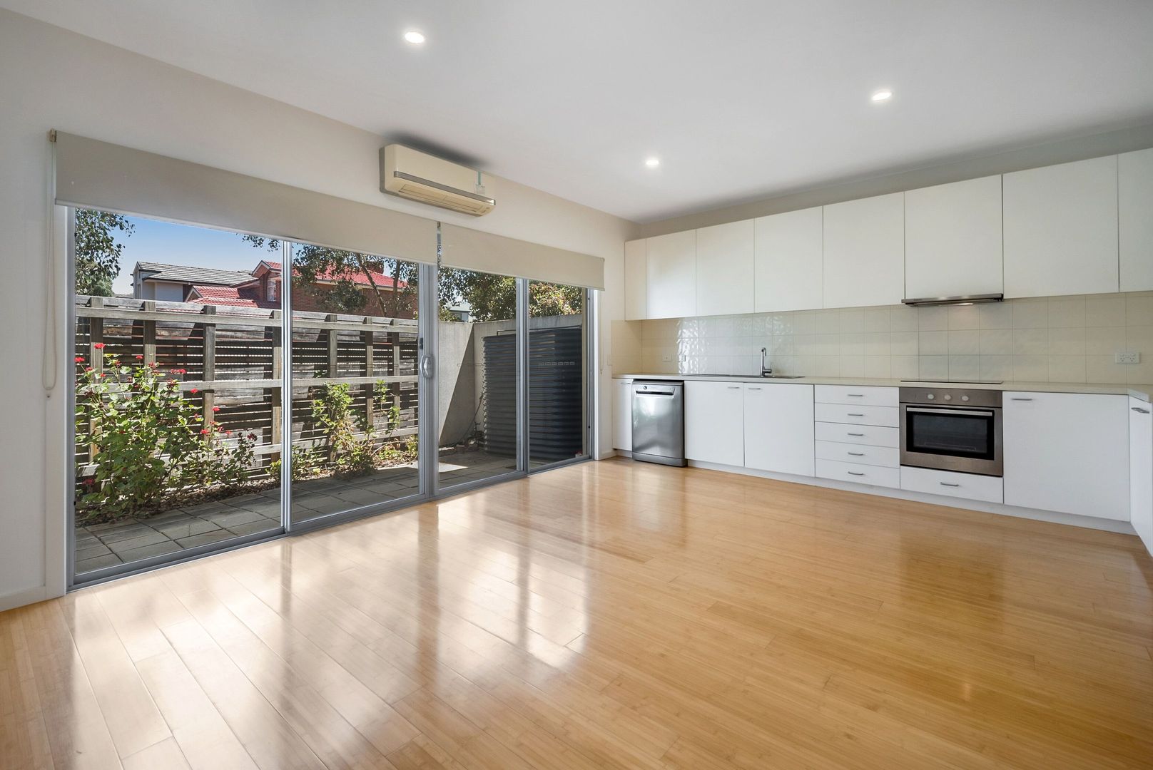 37 Waxflower Crescent, Bundoora VIC 3083, Image 1