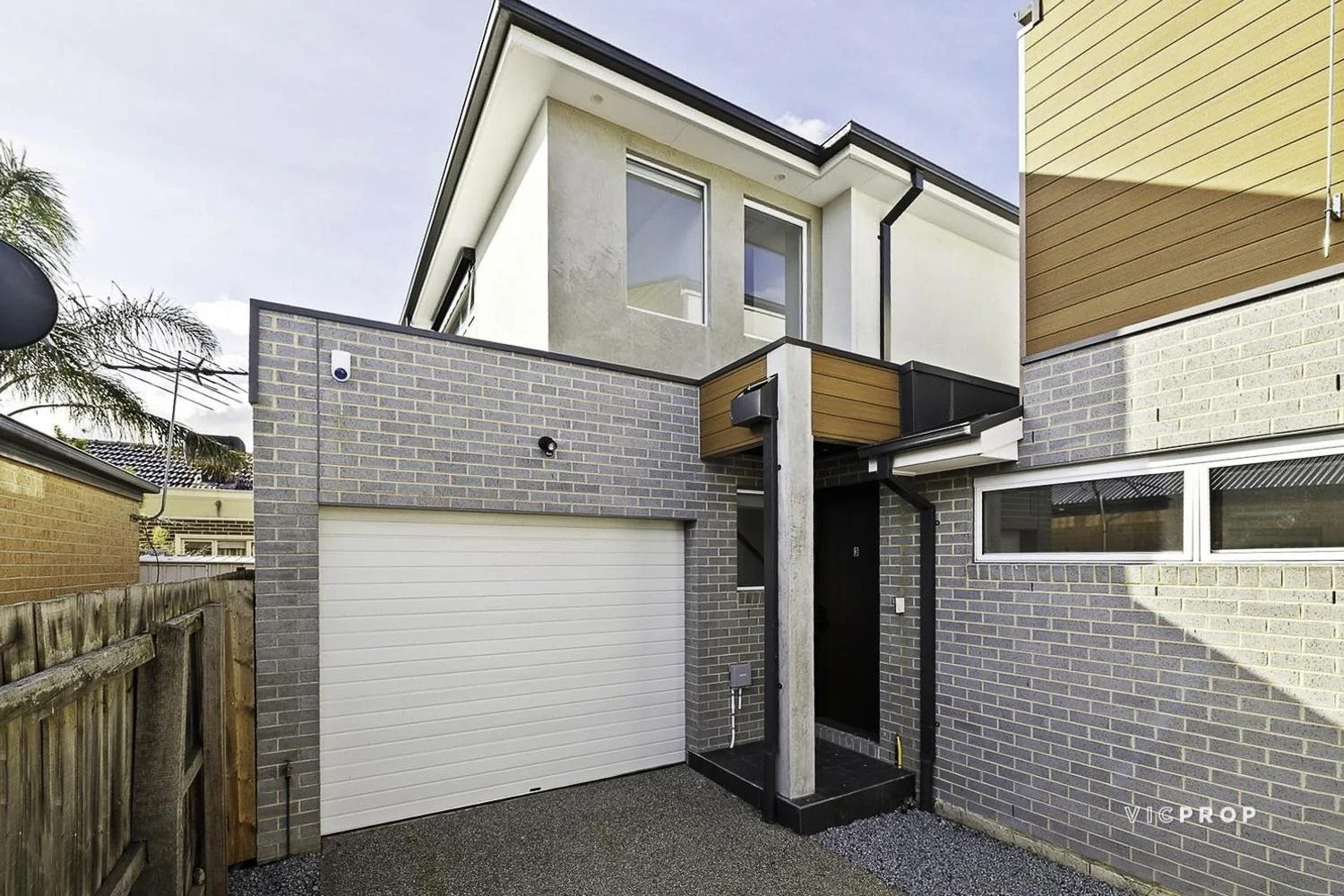 3/8 Lynch Road, Fawkner VIC 3060