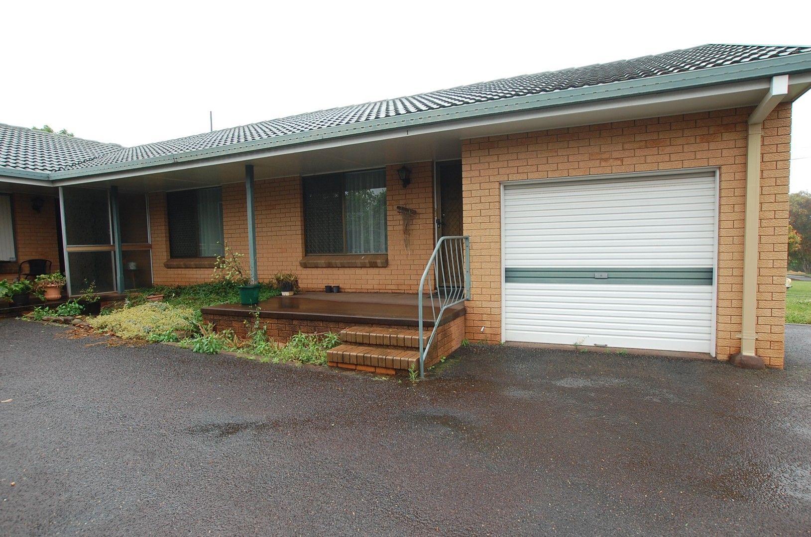 2 bedrooms Apartment / Unit / Flat in Sardon Street CENTENARY HEIGHTS QLD, 4350