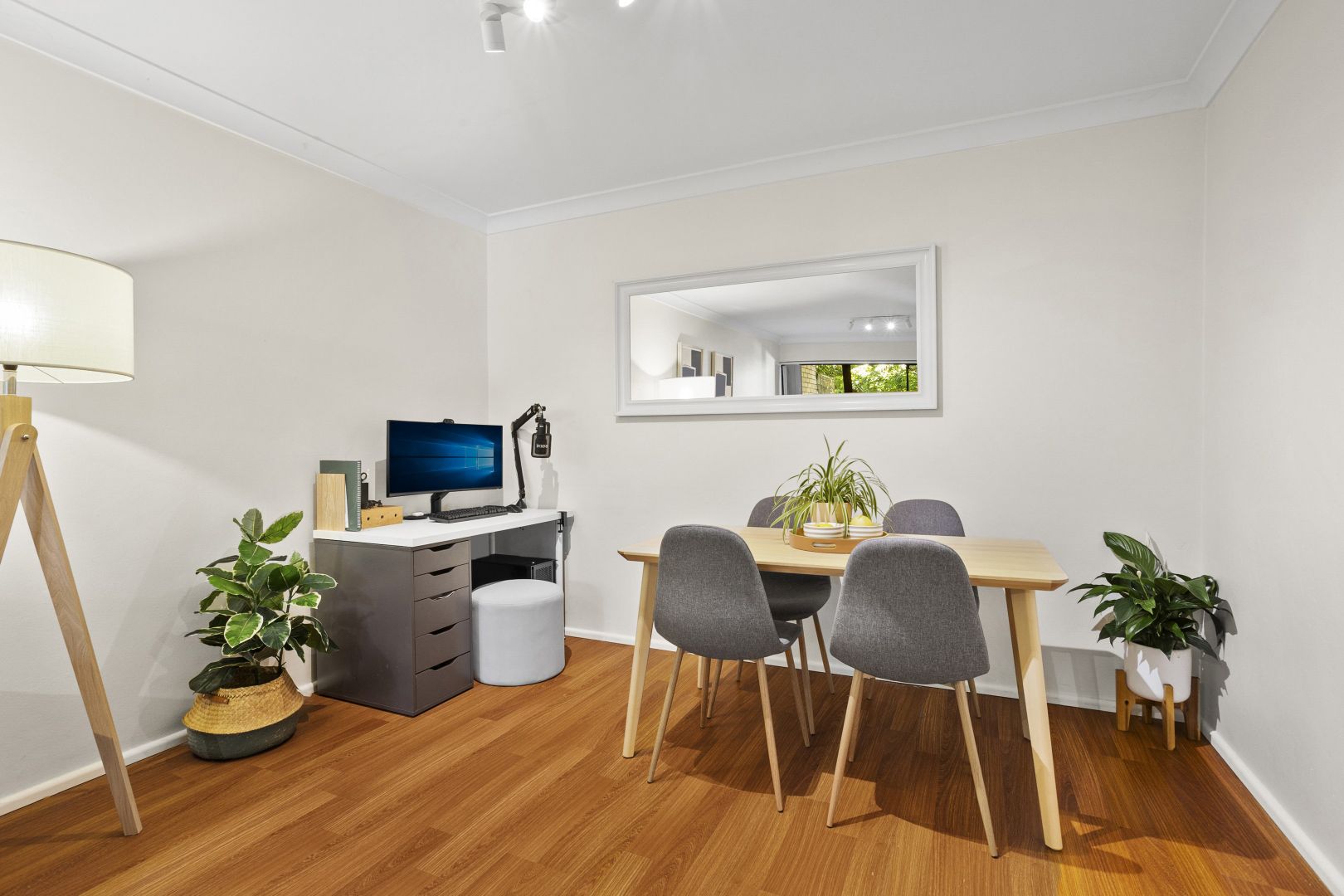 8/6-10 Lamont Street, Wollstonecraft NSW 2065, Image 2