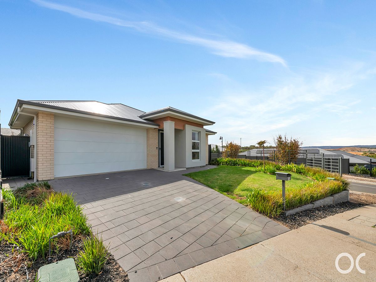 4 bedrooms House in 16 Seaside Boulevard MOANA SA, 5169