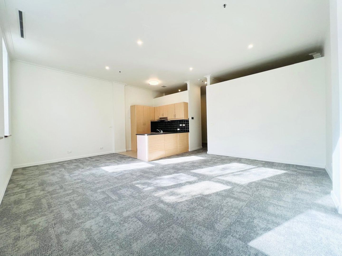 3/165 Bourke Street, Melbourne VIC 3000, Image 2