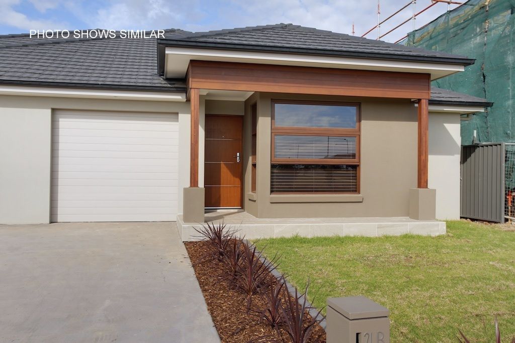 1/82 University Drive, CAMPBELLTOWN NSW 2560, Image 1