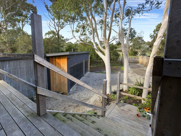 84 Camp Hill Road, Somers VIC 3927