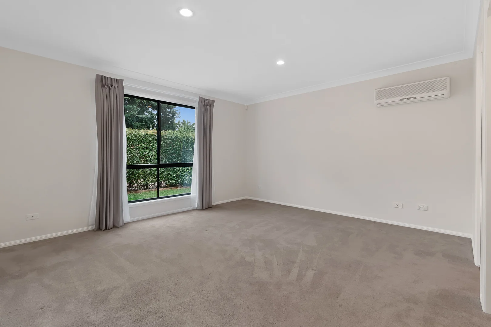 Additional image 6 of 15 Sirocco Place, Carindale QLD 4152