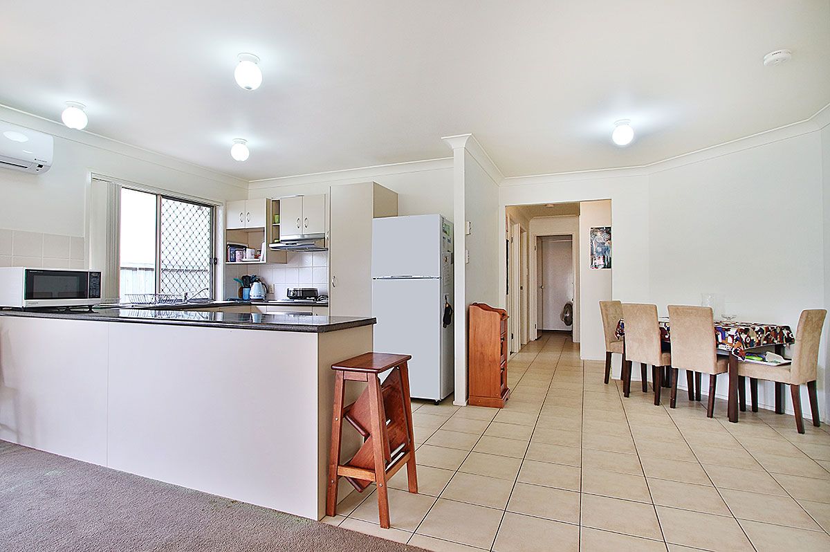 9/12 Collins Street, Brassall QLD 4305, Image 2