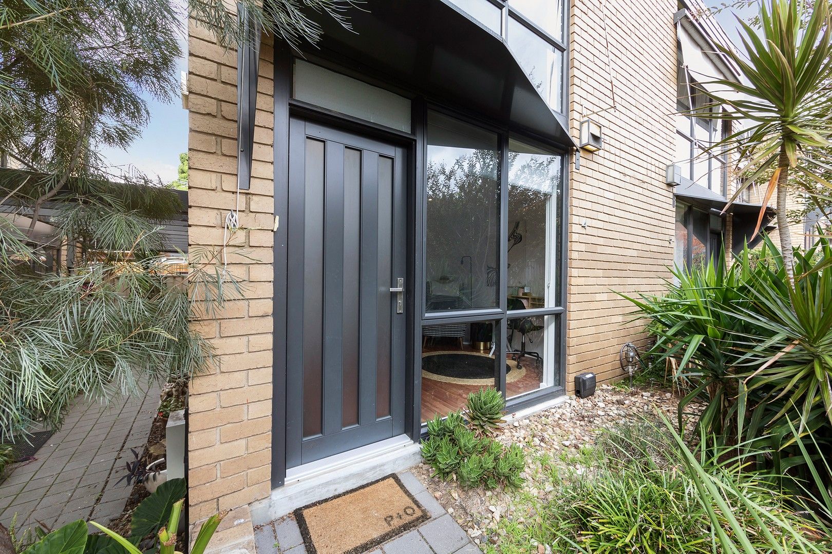 2 bedrooms Apartment / Unit / Flat in 4/11 Grandview Avenue MARIBYRNONG VIC, 3032