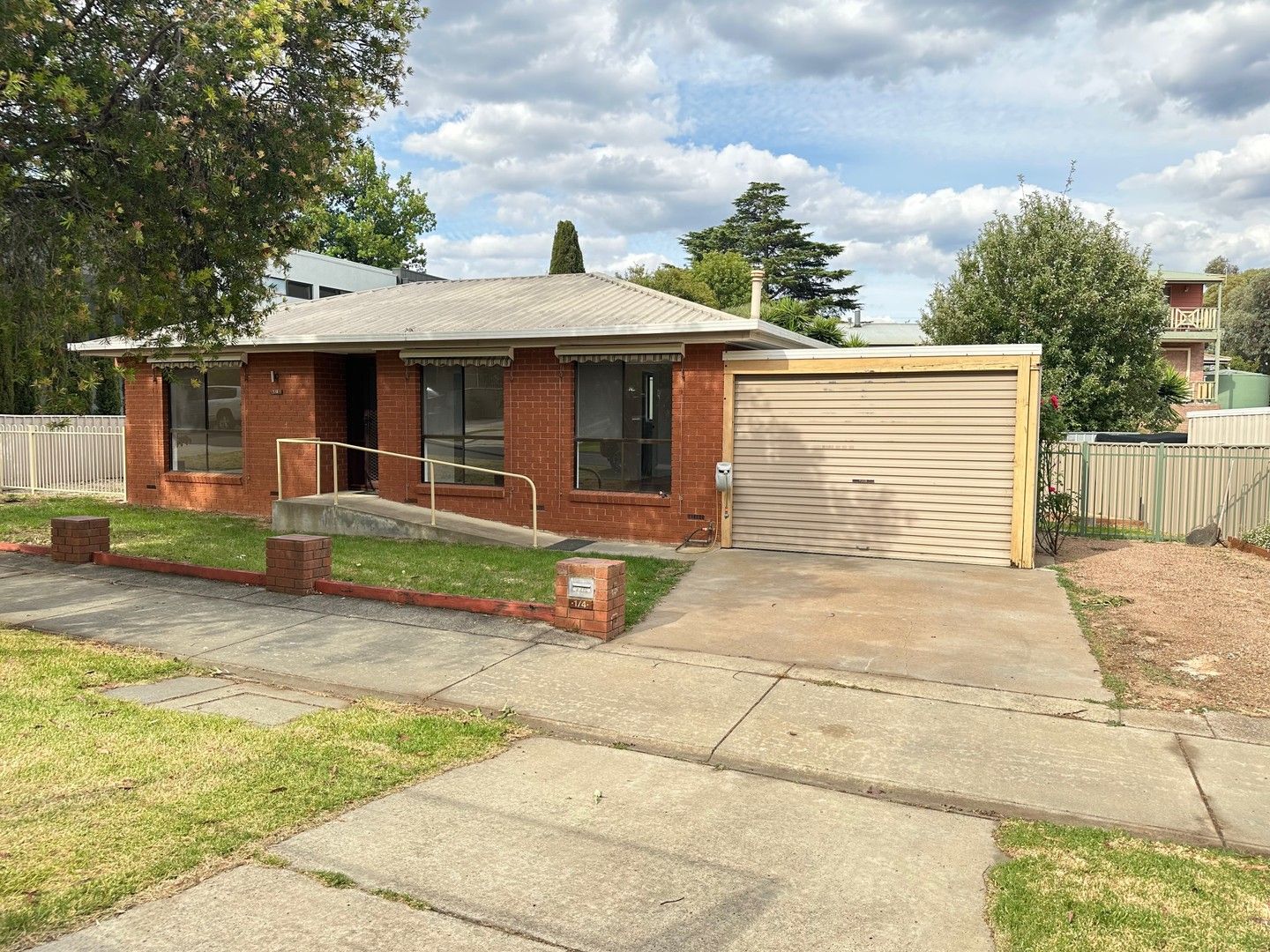 2 bedrooms House in 1/4 Barney Street NORTH BENDIGO VIC, 3550