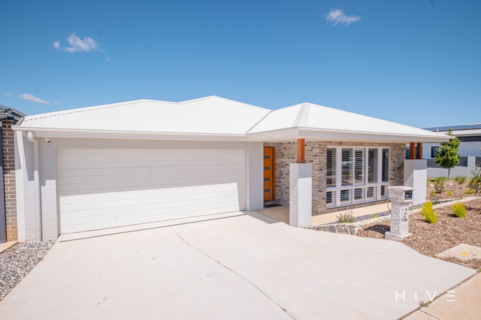 27 Rachel Makinson Street, Strathnairn ACT 2615, Image 1