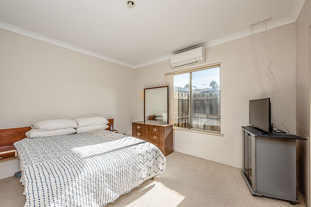 1/28 Seaview Boulevard, Wandina WA 6530, Image 2