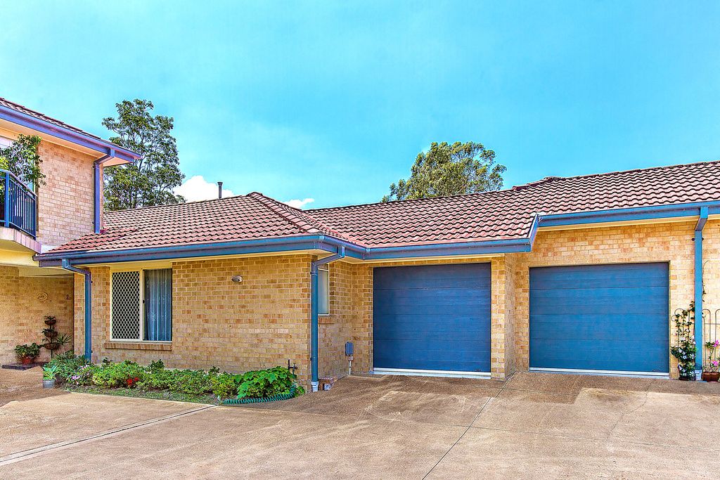 2/8 White Street, East Gosford NSW 2250, Image 0