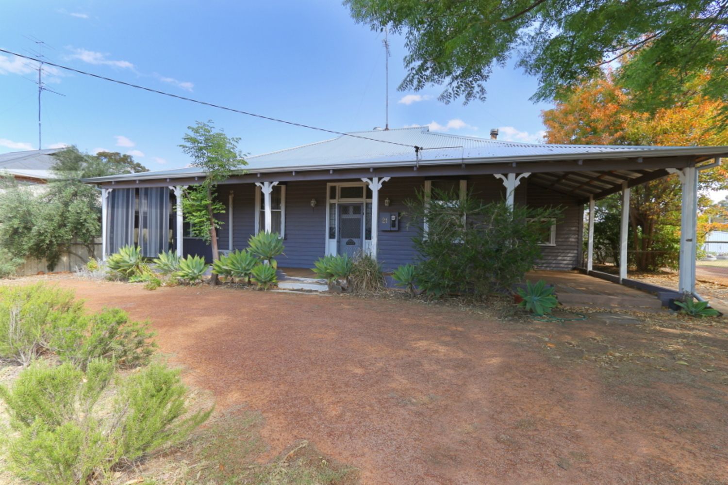 2 bedrooms House in 21 High Street GOOMALLING WA, 6460