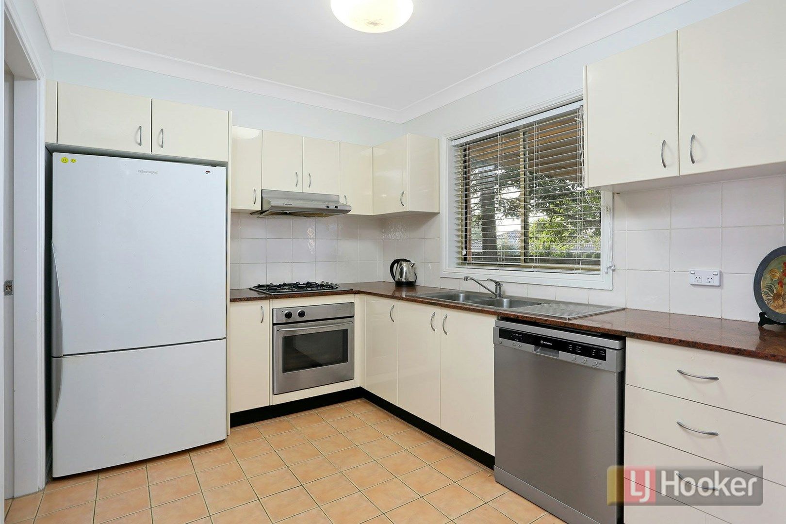 10/37-39 Windsor Road, Kellyville NSW 2155, Image 2