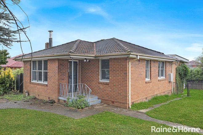 Picture of 11 Yarrawa Road, MOSS VALE NSW 2577