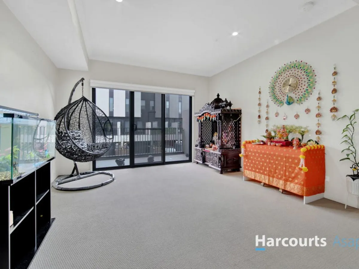 This stunning house is a true gem with No Body Corp! - View 3