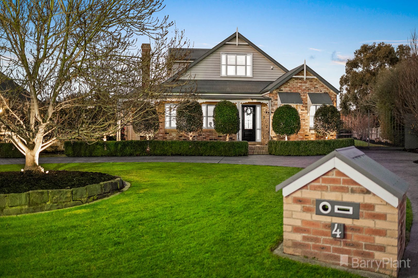 4 Ascot Court, Narre Warren North Property History & Address Research