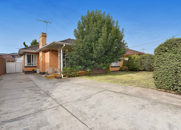 51 Roberts Road, Airport West VIC 3042