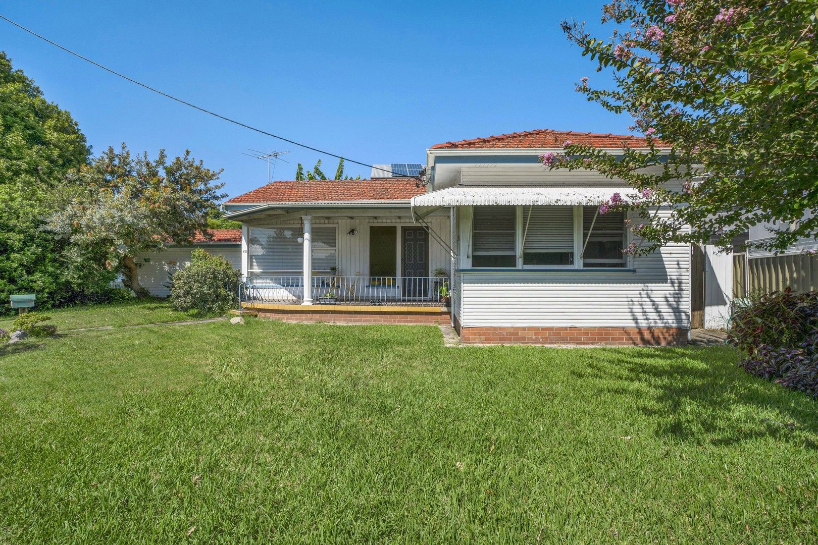 2B The Avenue, Maryville NSW 2293, Image 0