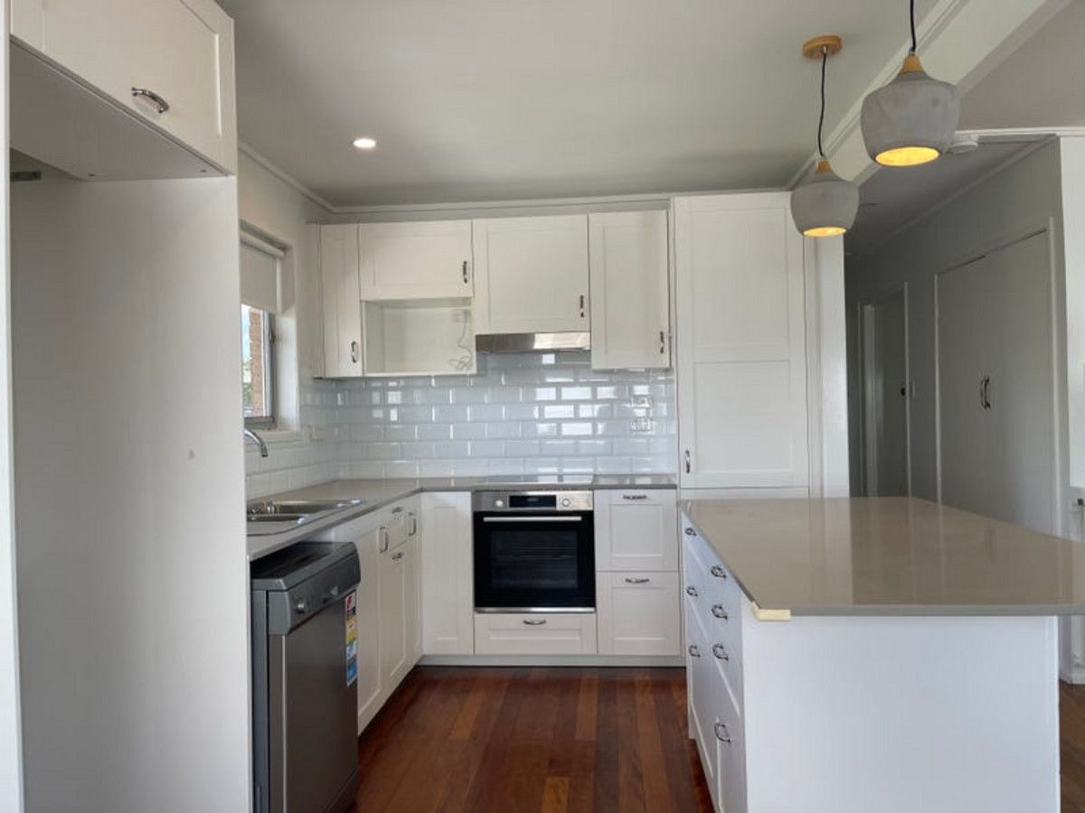 292 Flinders Parade, Sandgate QLD 4017 House For Rent Domain