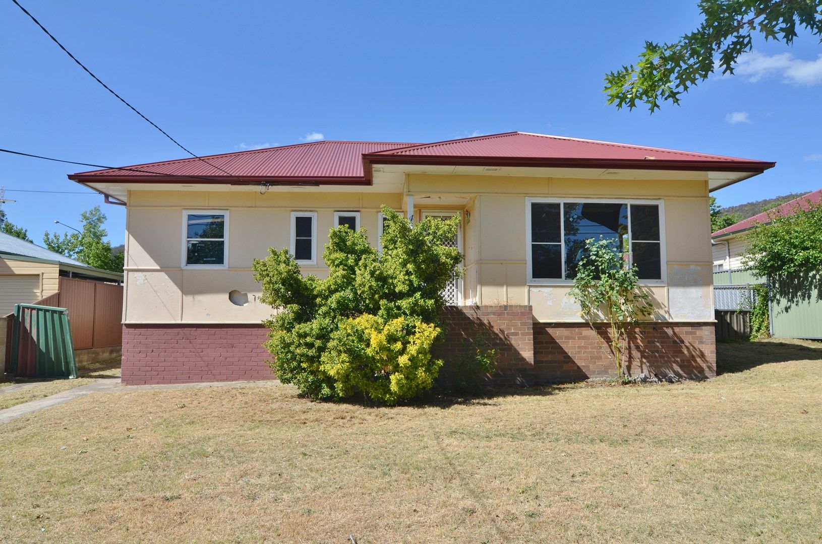 43 Andrew Street, Lithgow NSW 2790, Image 0