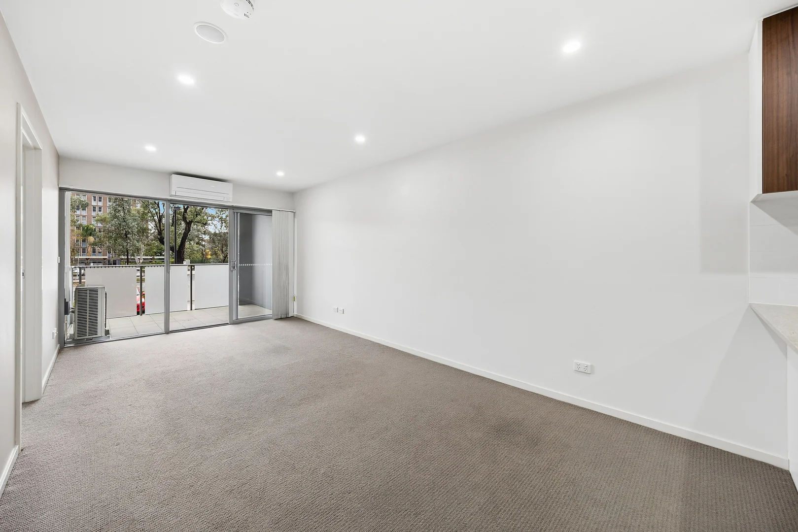 Additional image 2 of 16/10 Ipima Street, Braddon ACT 2612