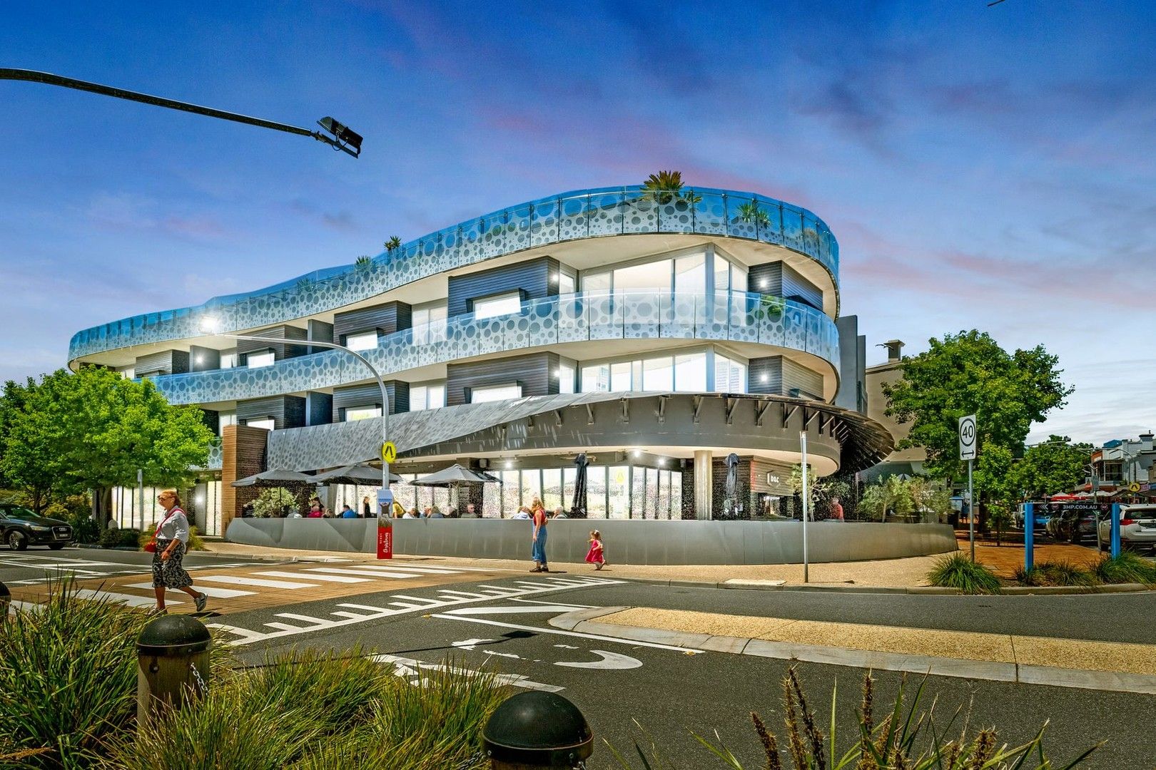 3 bedrooms Apartment / Unit / Flat in 302/22 Main Street MORNINGTON VIC, 3931
