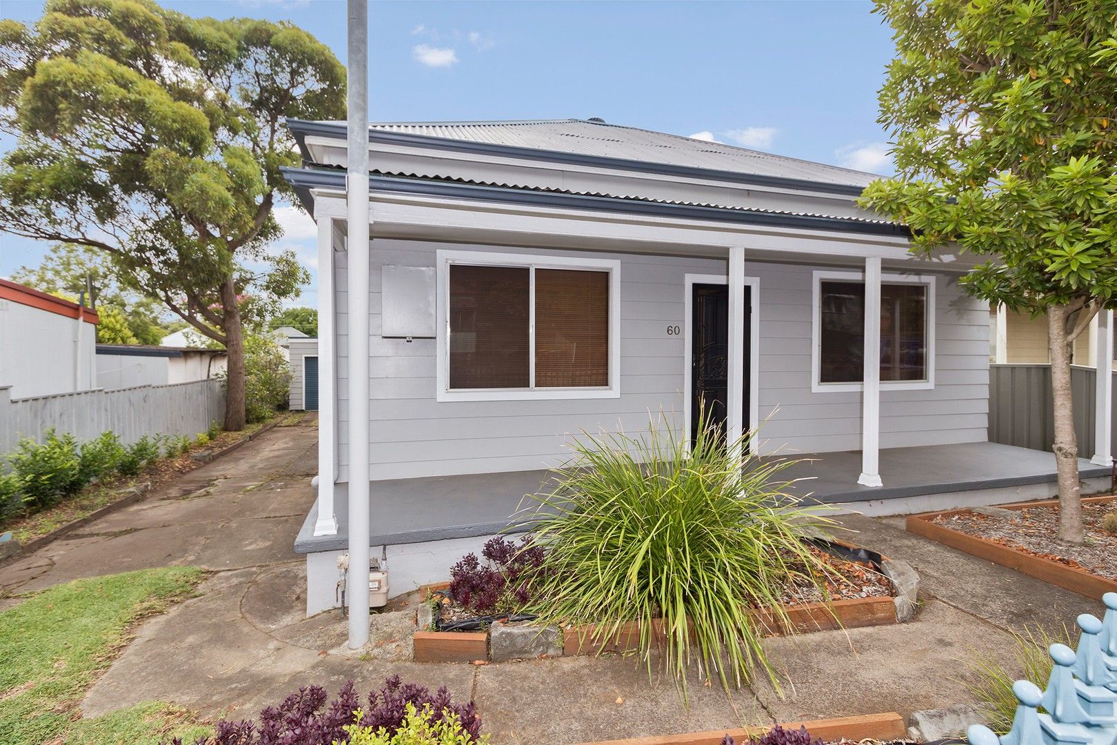 3 bedrooms House in 60 Henry Street TIGHES HILL NSW, 2297