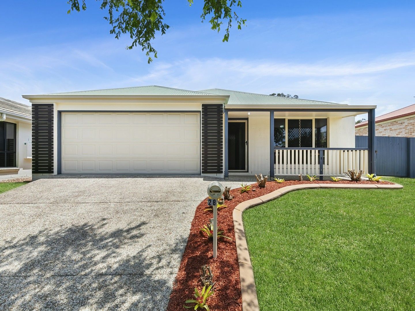 28 Corrimal Place, Sandstone Point QLD 4511, Image 0