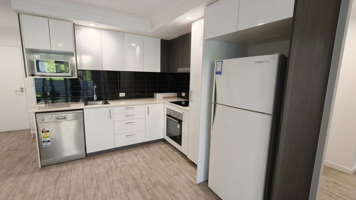 Additional image 3 of 1B, 25-29 Regent street, Woolloongabba QLD 4102