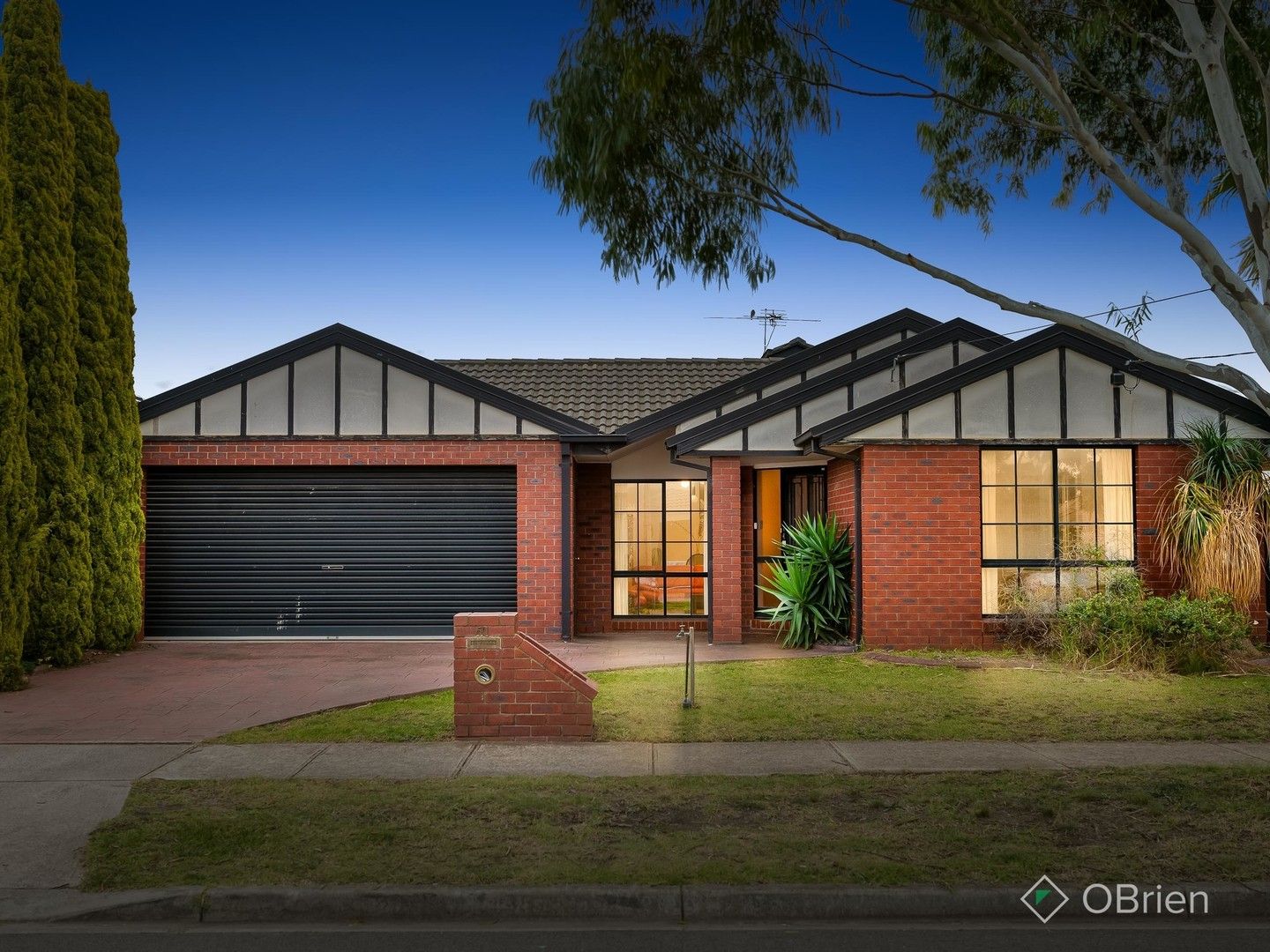 4 bedrooms House in 61 Lewin Street DEER PARK VIC, 3023
