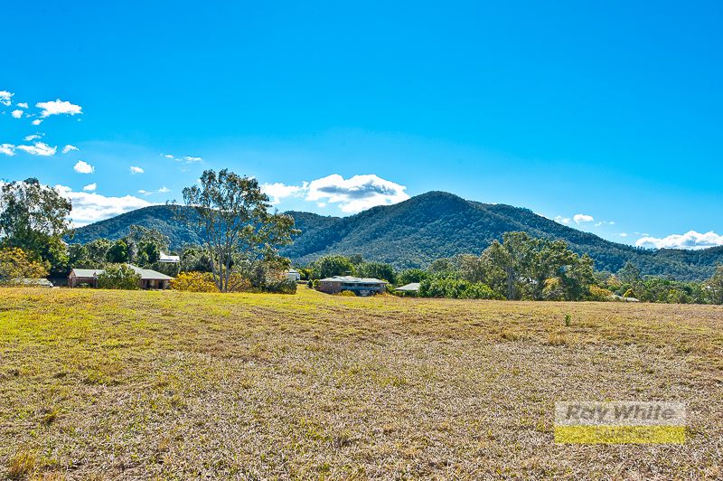 11 Angshelle Court, Samford Valley QLD 4520