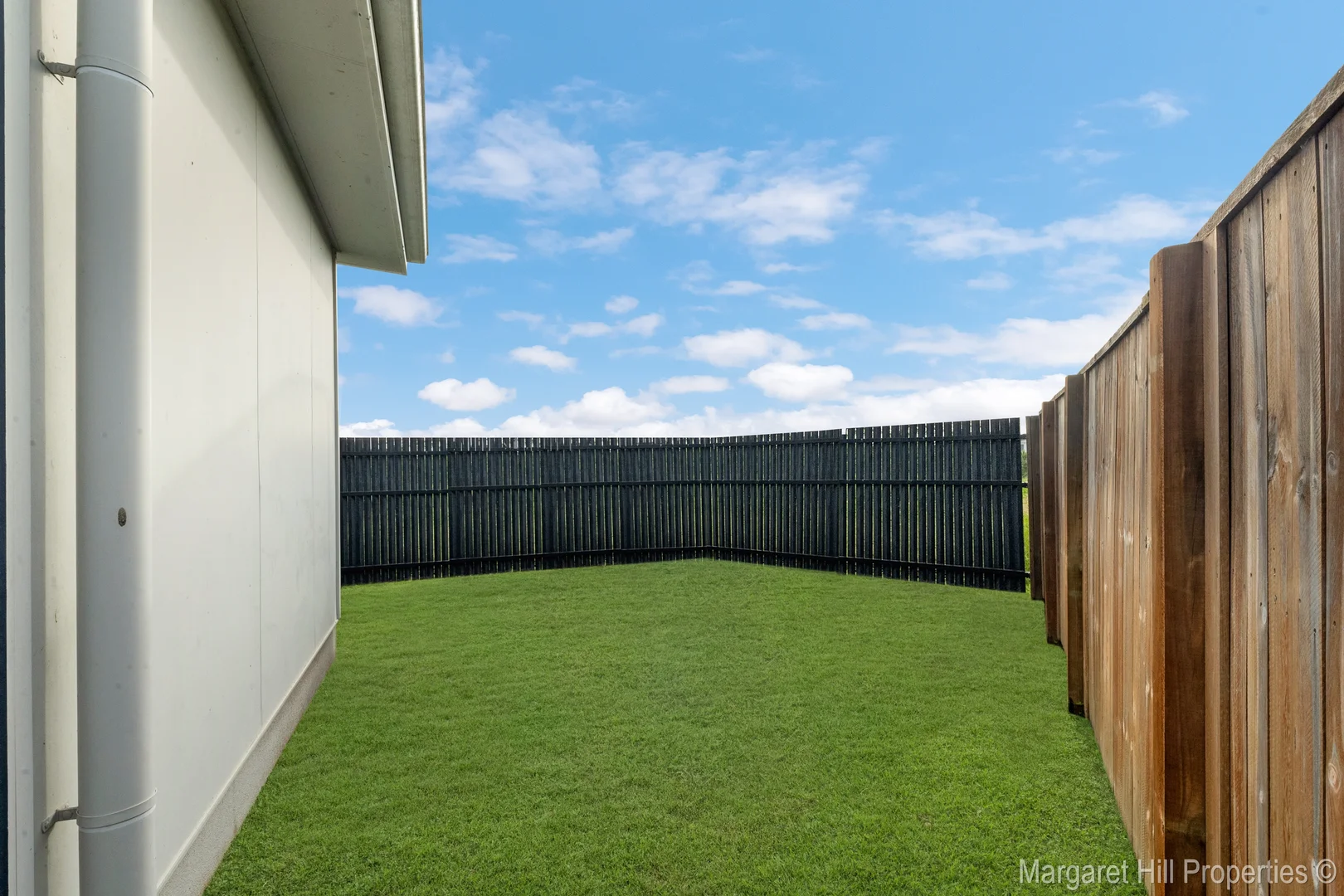 Additional image 9 of 2/33 Havenside Drive, Garbutt QLD 4814