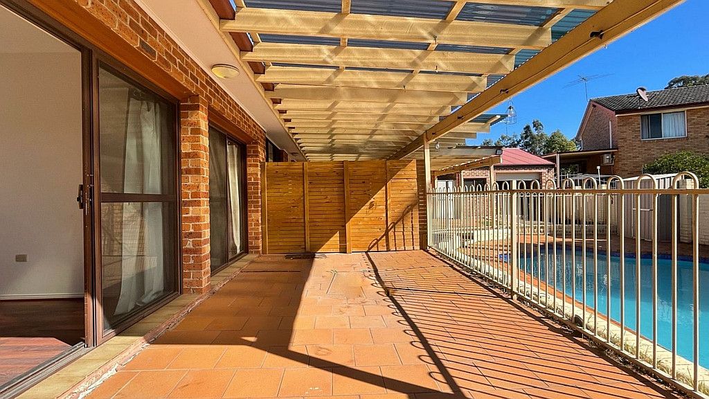 2 bedrooms House in 48a Amphitheatre Circuit BAULKHAM HILLS NSW, 2153
