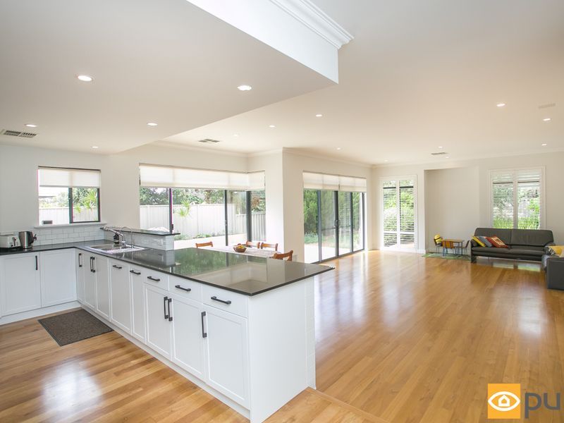 4 bedrooms House in 13 Alderbury Street FLOREAT WA, 6014