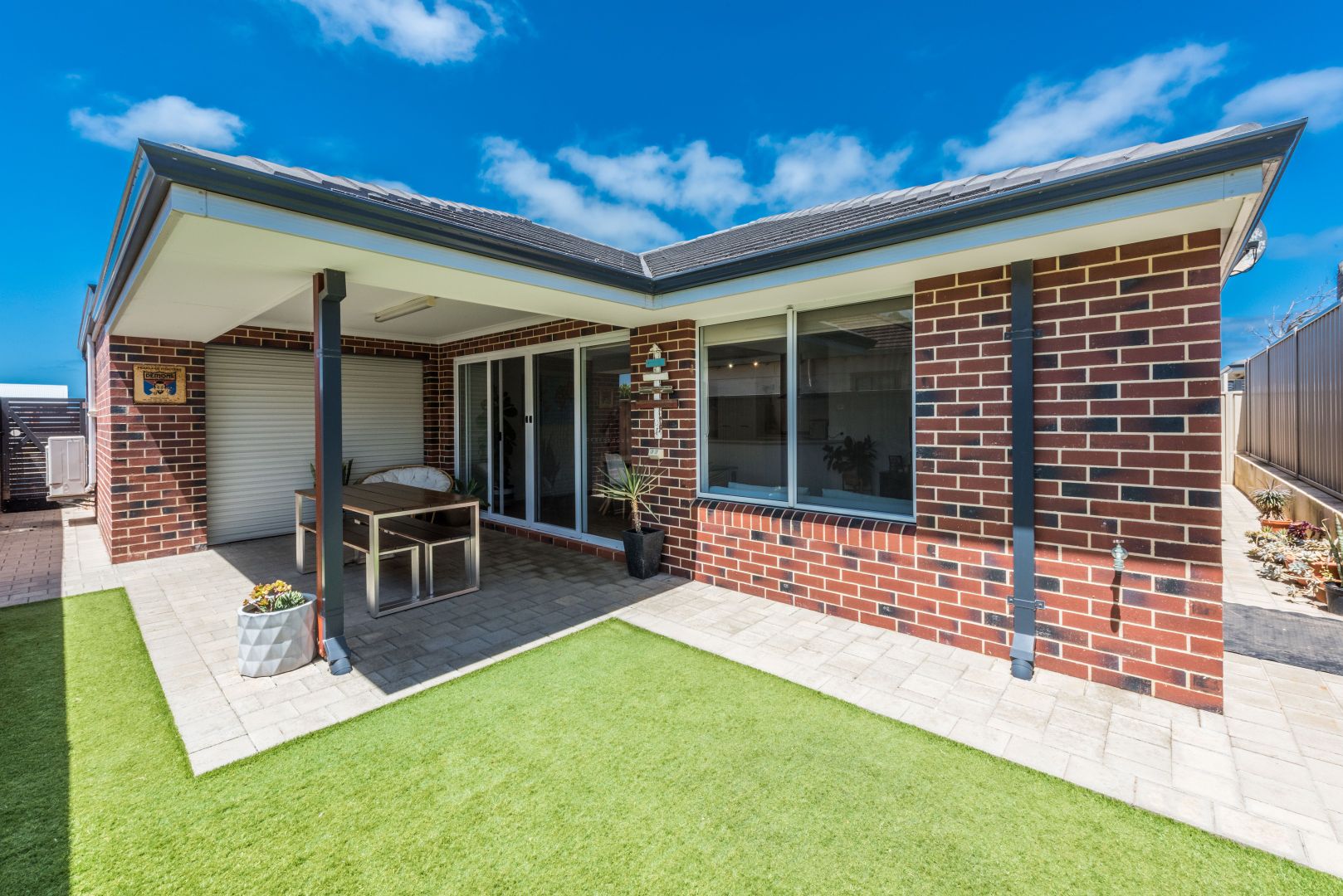 1/27 Stroud Street, Beachlands WA 6530, Image 2