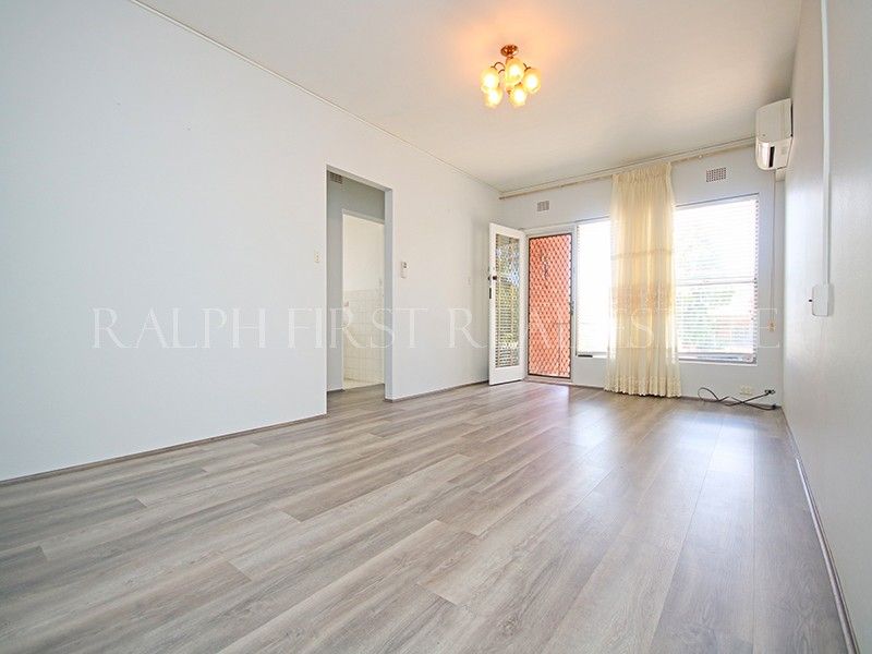 2 bedrooms Apartment / Unit / Flat in 2/49 Dennis Street LAKEMBA NSW, 2195