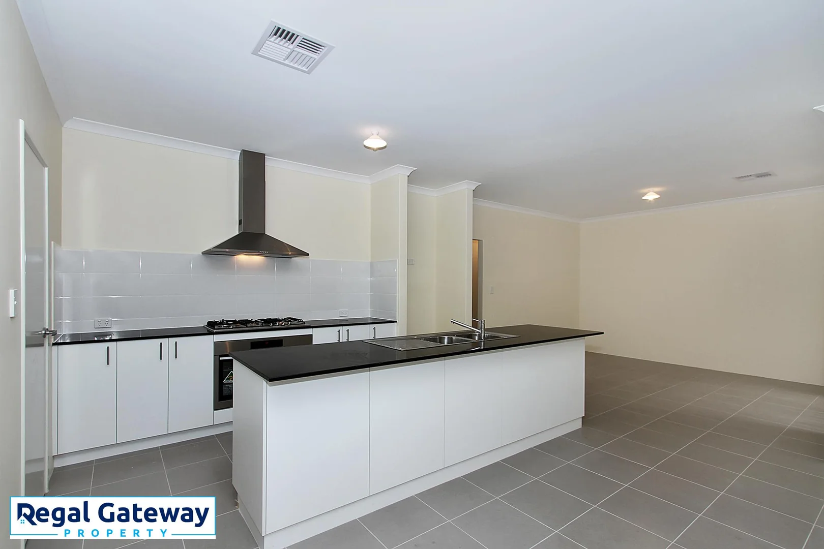 Additional image 10 of 27 Mirima Way, Wandi WA 6167