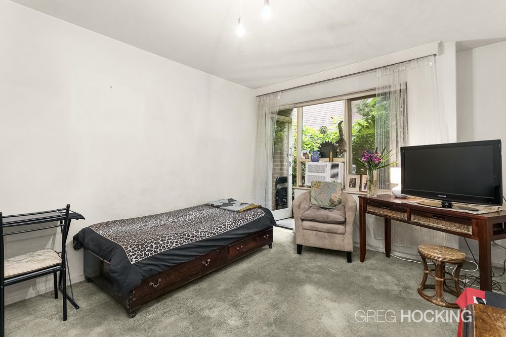 7/24 Loch Street, St Kilda West VIC 3182, Image 2