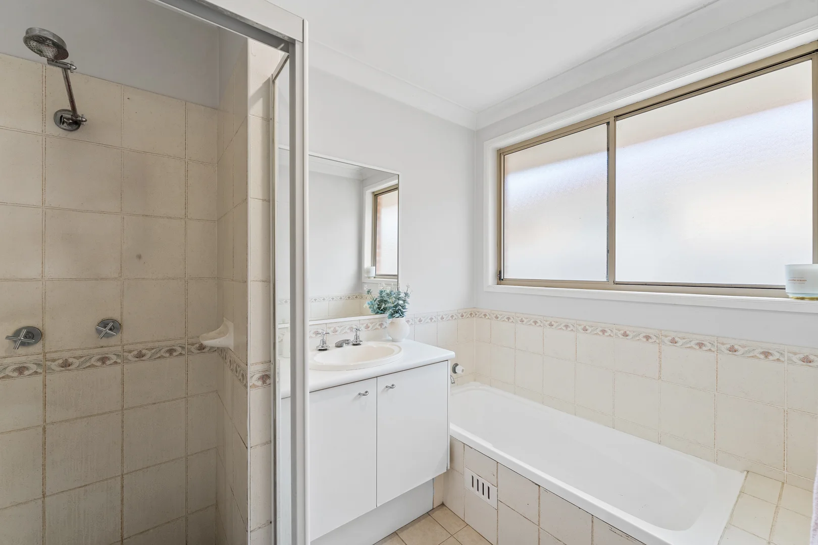 Additional image 8 of 16 Kite Crescent, Hamlyn Terrace NSW 2259