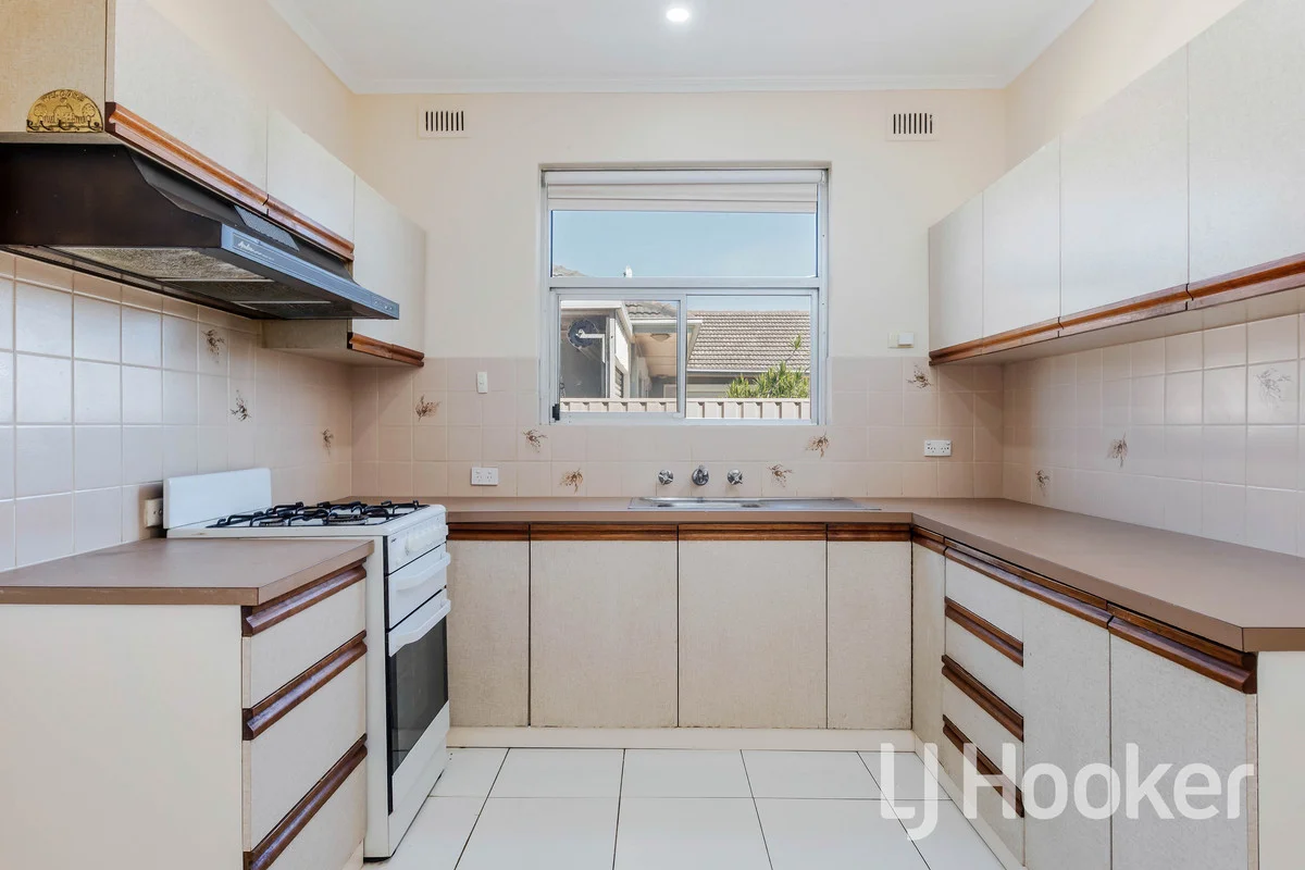 Additional image 10 of 11 Russ Avenue, Seaton SA 5023