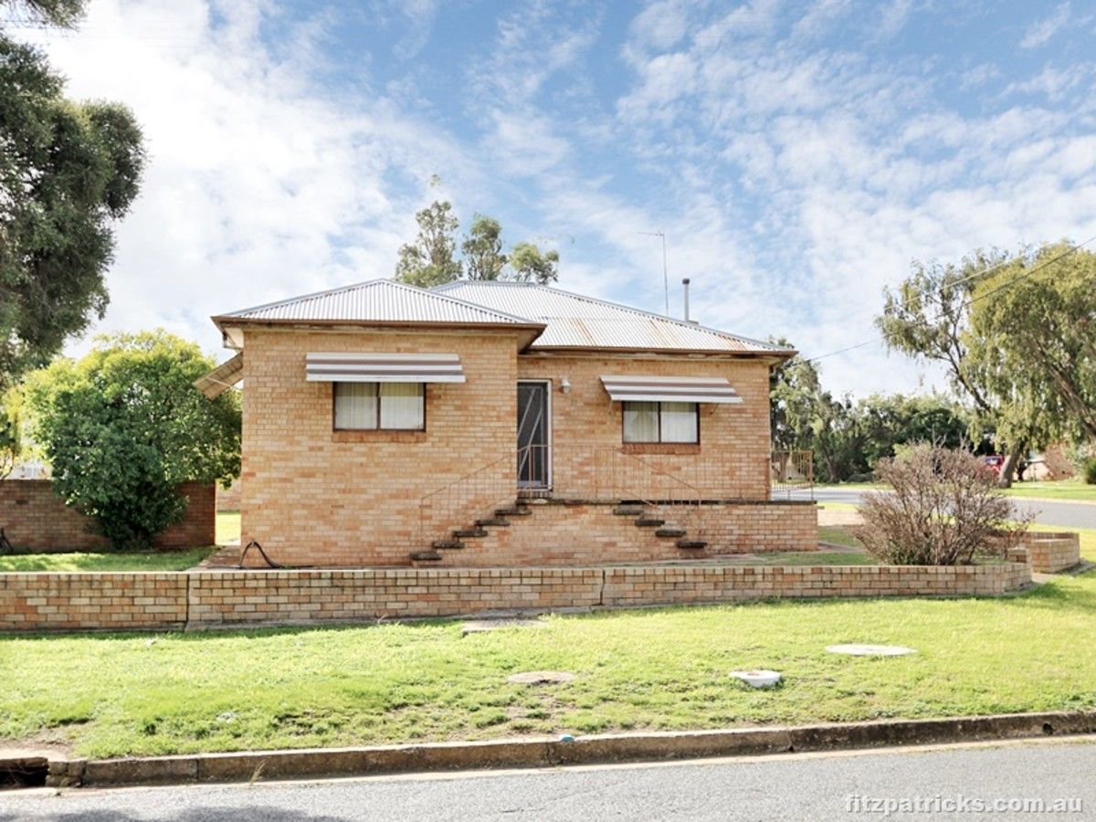 33 Brunskill Avenue, Forest Hill NSW 2651, Image 0