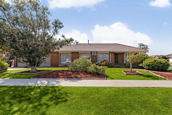 Picture of 16 Prince Albert Crescent, TAYLORS LAKES VIC 3038