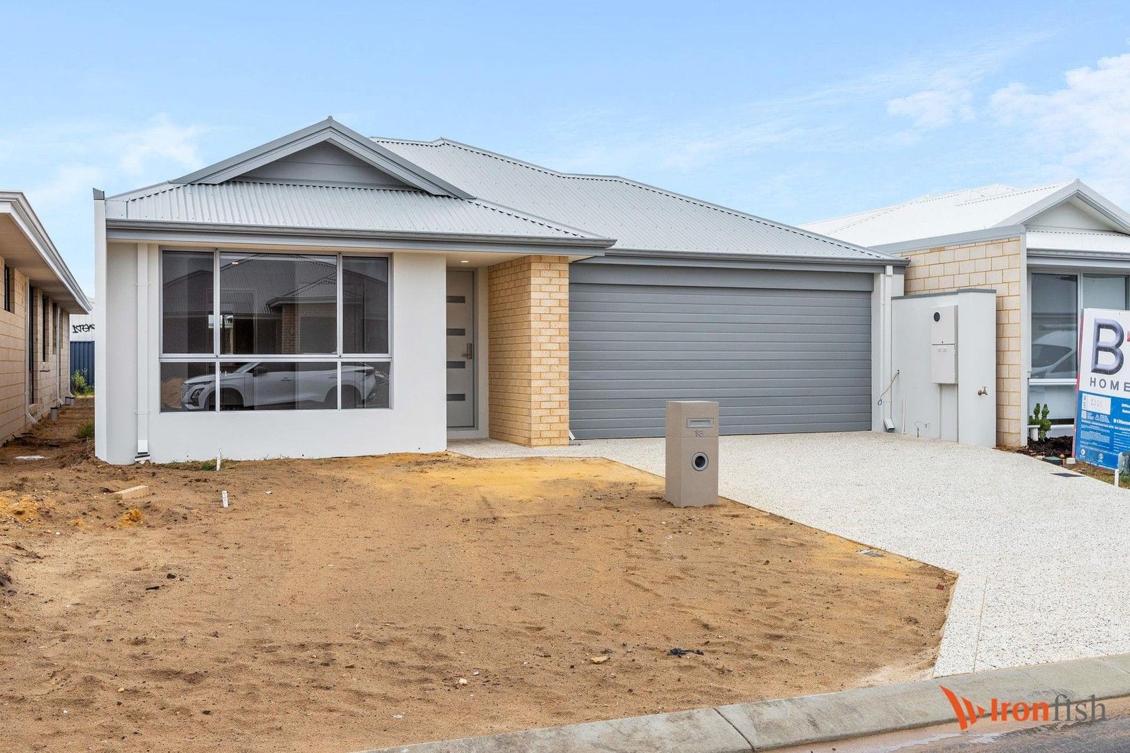 4 bedrooms House in 18 Willandra Road BALDIVIS WA, 6171