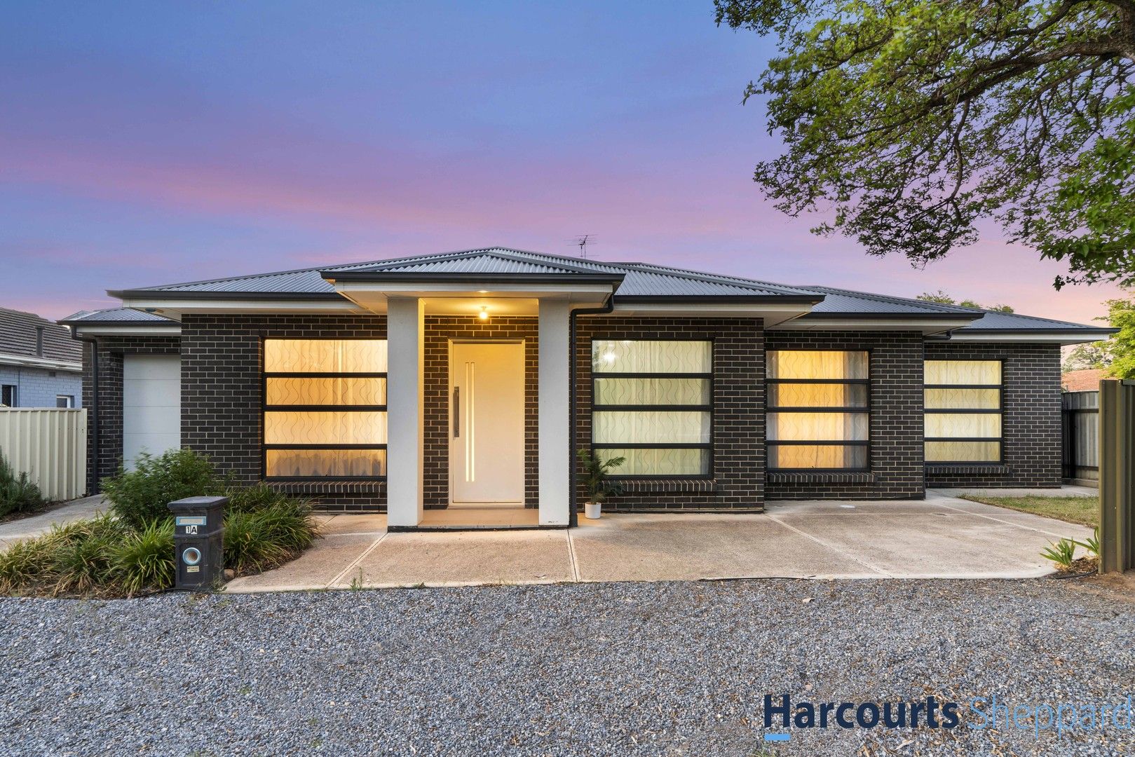 3 bedrooms House in 1A Maynard Avenue CAMPBELLTOWN SA, 5074