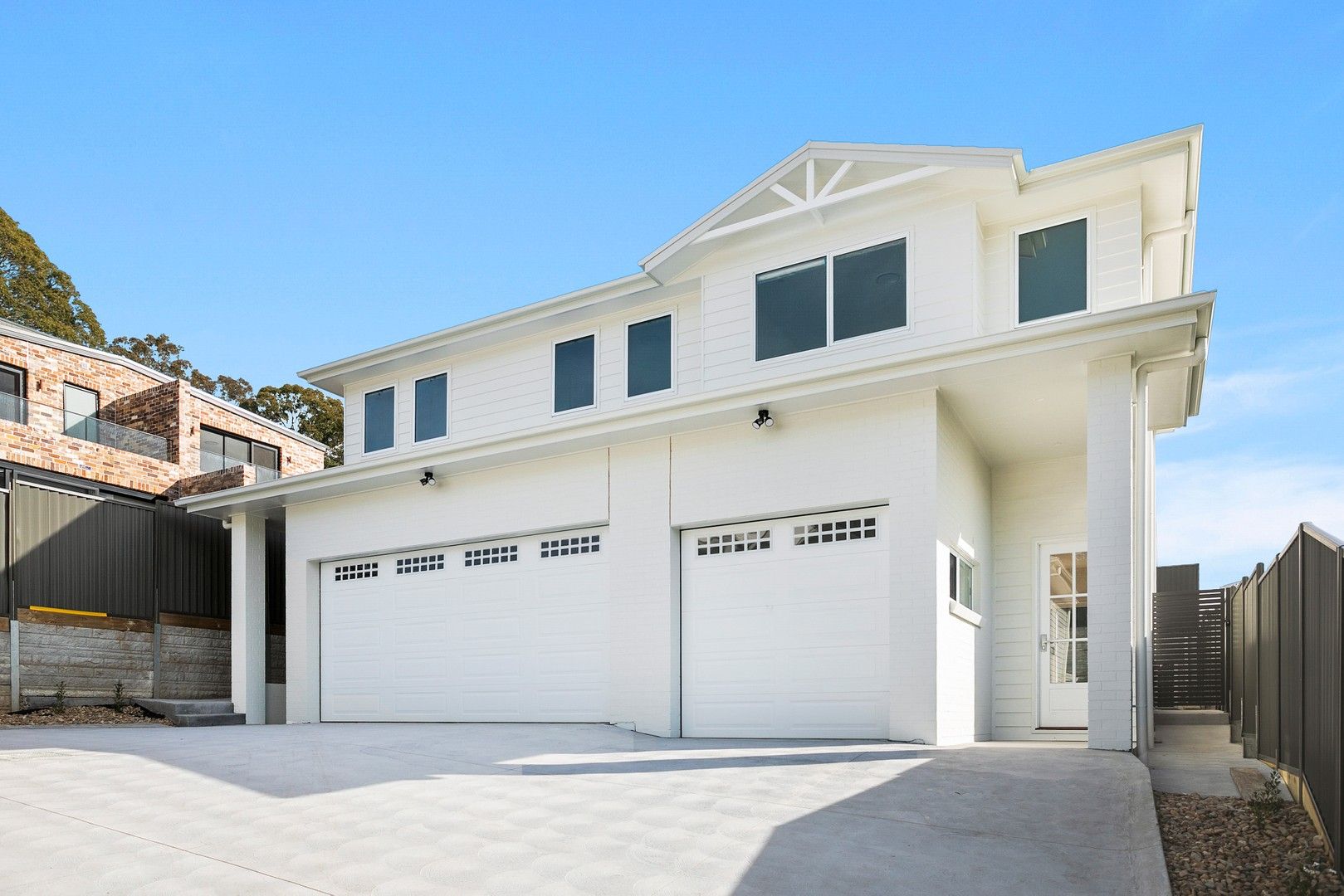 3 bedrooms Townhouse in 2/118 Araluen Tce TULLIMBAR NSW, 2527